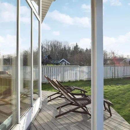 Three-bedroom Holiday In Juelsminde Sonderby (Midtjylland)